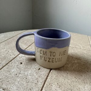 Kubek kamionkowy handmade DOM TO NIE MUZEUM 330 ml